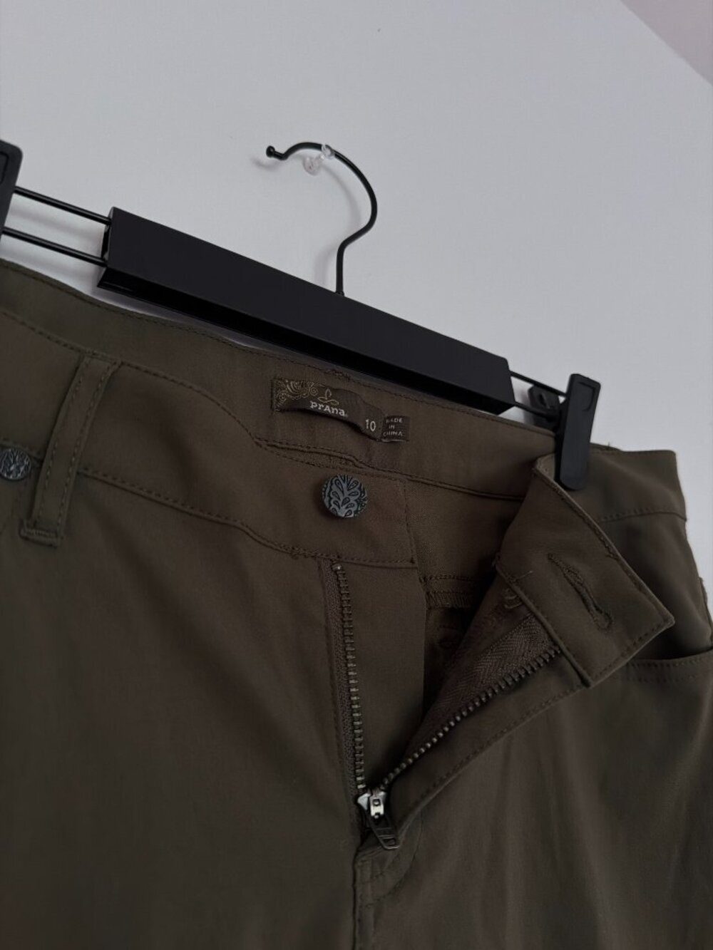 Prana Pants Women Black Cargo Skinny Stretch Casual 10 hiking travel fall - Picture 8 of 11